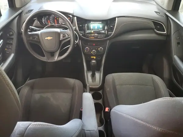 3GNCJNSB6KL196805 2019 CHEVROLET TRAX - Image 8