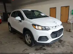 3GNCJNSB6KL233755 2019 CHEVROLET TRAX