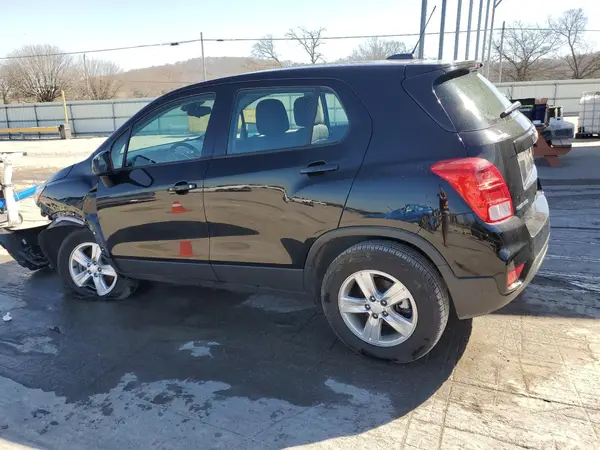 3GNCJNSB6KL272698 2019 CHEVROLET TRAX - Image 2