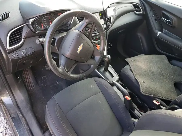 3GNCJNSB6KL298010 2019 CHEVROLET TRAX - Image 8