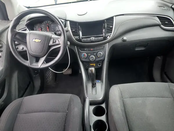 3GNCJNSB6LL259225 2020 CHEVROLET TRAX - Image 8