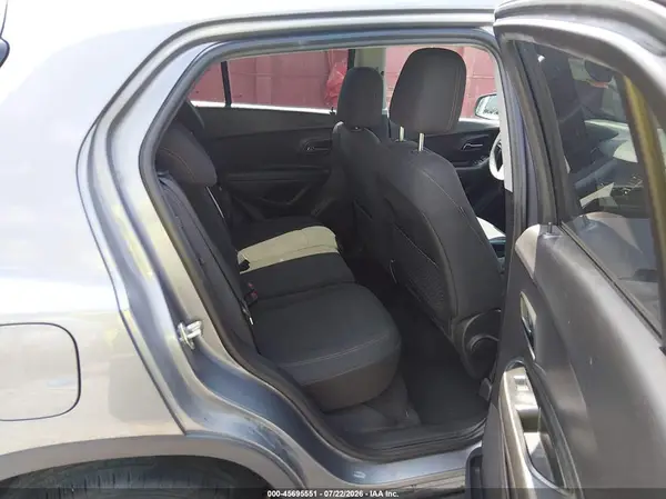3GNCJNSB6LL280401 2020 CHEVROLET TRAX - Image 8