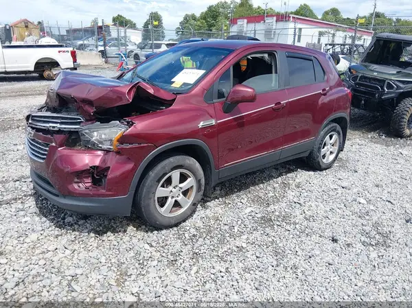 3GNCJNSB7GL218429 2016 CHEVROLET TRAX - Image 2