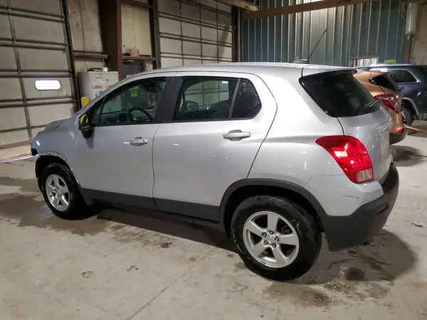 3GNCJNSB7GL236414 2016 CHEVROLET TRAX - Image 2