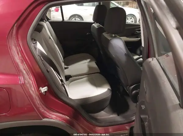 3GNCJNSB7HL172909 2017 CHEVROLET TRAX - Image 8