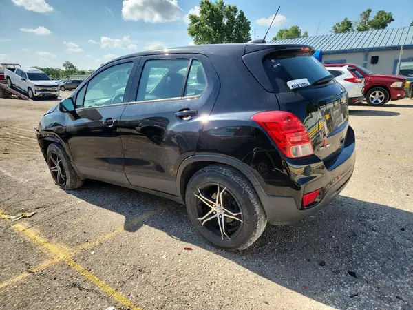 3GNCJNSB7HL187703 2017 CHEVROLET TRAX - Image 2