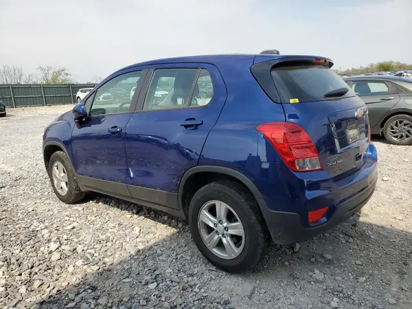 3GNCJNSB7HL190536 2017 CHEVROLET TRAX - Image 2