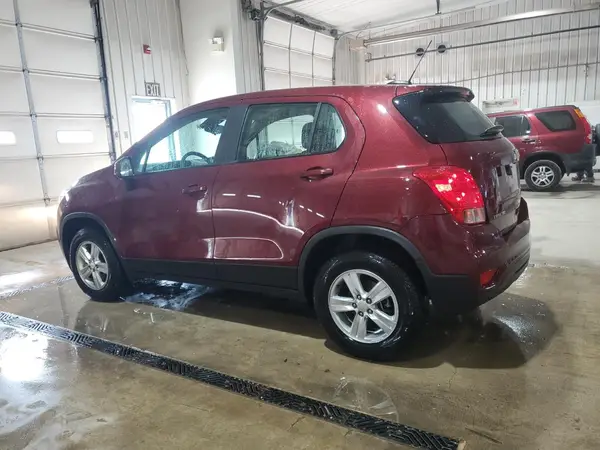 3GNCJNSB7HL192562 2017 CHEVROLET TRAX - Image 2