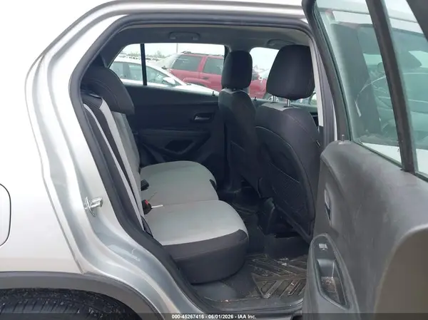 3GNCJNSB7HL239878 2017 CHEVROLET TRAX - Image 8
