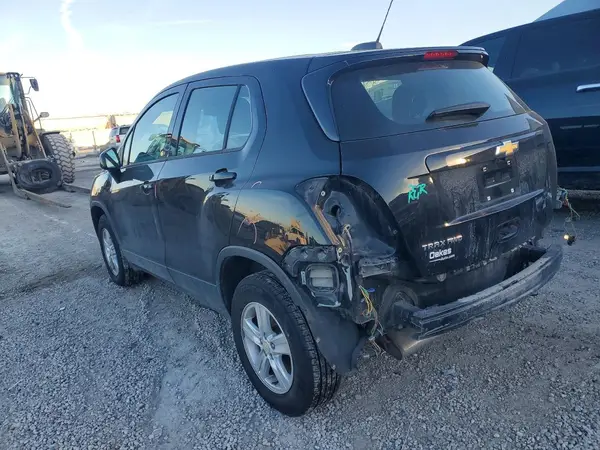 3GNCJNSB7HL252100 2017 CHEVROLET TRAX - Image 2