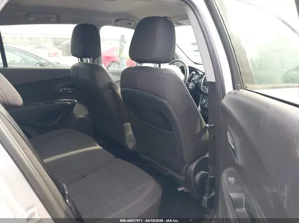 3GNCJNSB7JL170552 2018 CHEVROLET TRAX - Image 8