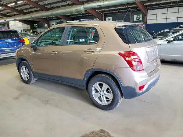 3GNCJNSB7JL173497 2018 CHEVROLET TRAX - Image 2