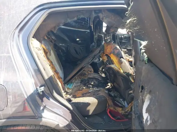 3GNCJNSB7JL234864 2018 CHEVROLET TRAX - Image 8