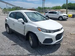 3GNCJNSB7JL240440 2018 CHEVROLET TRAX