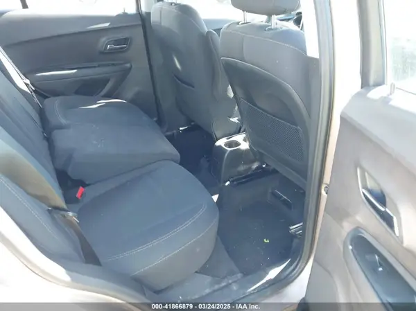 3GNCJNSB7JL246559 2018 CHEVROLET TRAX - Image 8