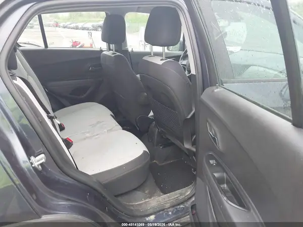 3GNCJNSB7JL252474 2018 CHEVROLET TRAX - Image 8