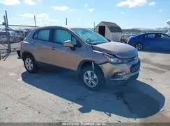 3GNCJNSB7JL372999 2018 CHEVROLET TRAX