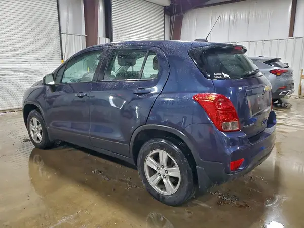 3GNCJNSB7JL384957 2018 CHEVROLET TRAX - Image 2