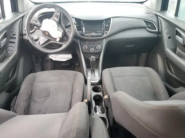 3GNCJNSB7KL175414 2019 CHEVROLET TRAX - Image 8