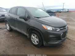 3GNCJNSB7KL240410 2019 CHEVROLET TRAX