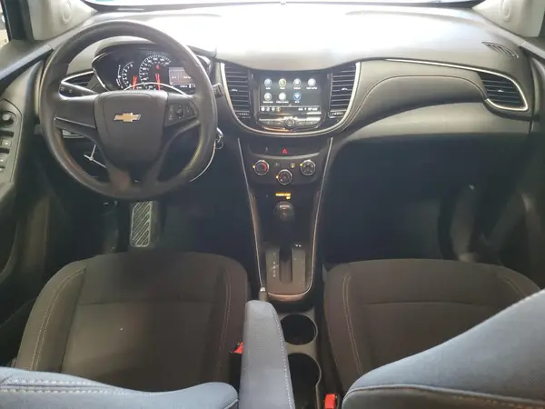 3GNCJNSB7KL255067 2019 CHEVROLET TRAX - Image 8