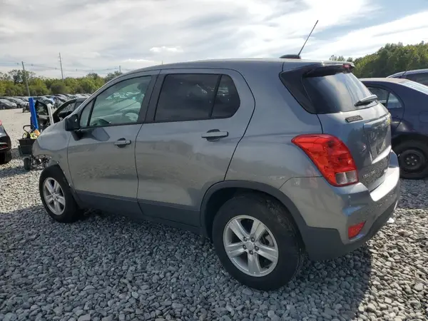 3GNCJNSB7LL177570 2020 CHEVROLET TRAX - Image 2