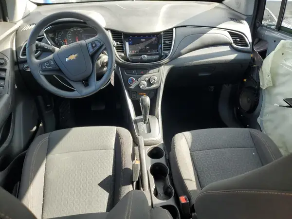 3GNCJNSB7LL177570 2020 CHEVROLET TRAX - Image 8
