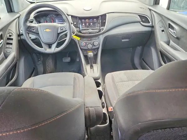 3GNCJNSB7LL220725 2020 CHEVROLET TRAX - Image 8