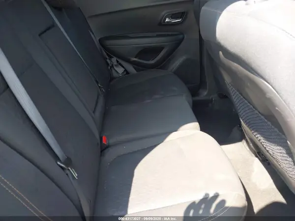 3GNCJNSB7LL231448 2020 CHEVROLET TRAX - Image 8