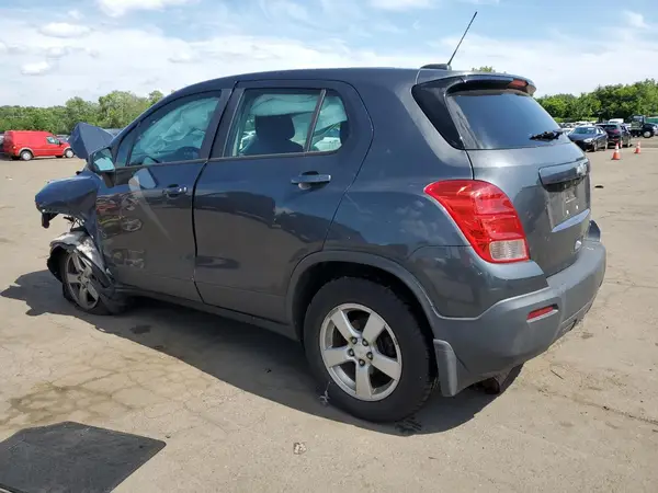 3GNCJNSB8GL158533 2016 CHEVROLET TRAX - Image 2