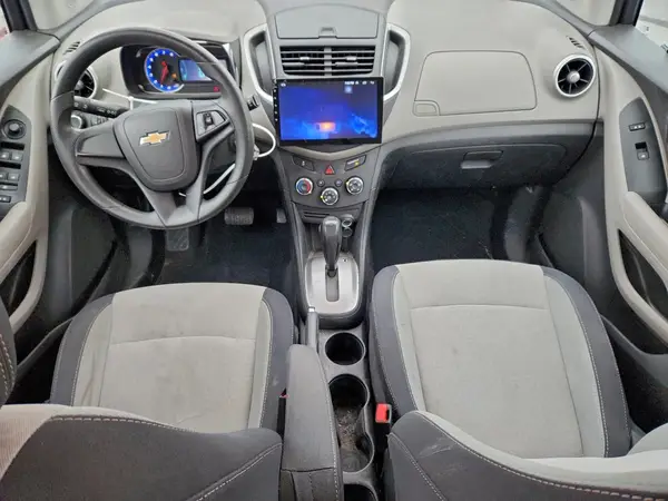 3GNCJNSB8GL239760 2016 CHEVROLET TRAX - Image 8