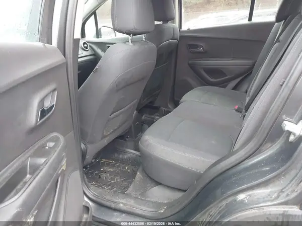 3GNCJNSB8GL246532 2016 CHEVROLET TRAX - Image 8