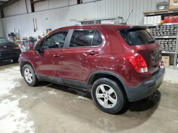 3GNCJNSB8GL256753 2016 CHEVROLET TRAX - Image 2