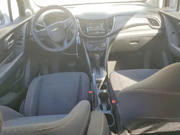 3GNCJNSB8HL131589 2017 CHEVROLET TRAX - Image 8