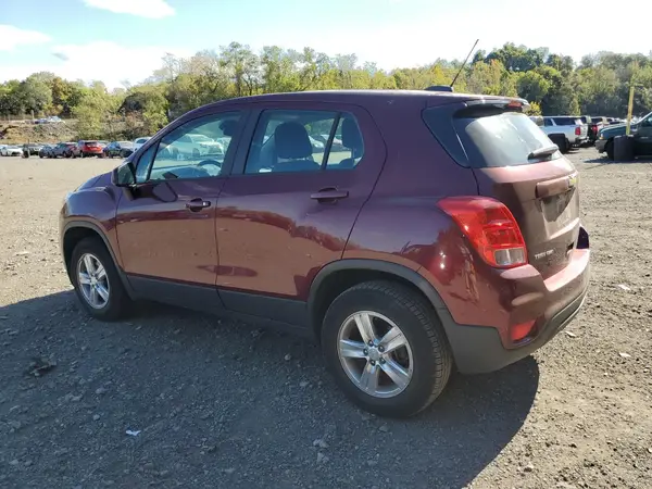 3GNCJNSB8HL184521 2017 CHEVROLET TRAX - Image 2