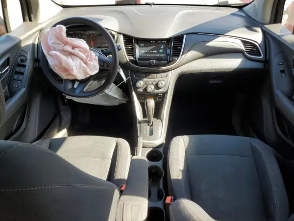 3GNCJNSB8HL184521 2017 CHEVROLET TRAX - Image 8