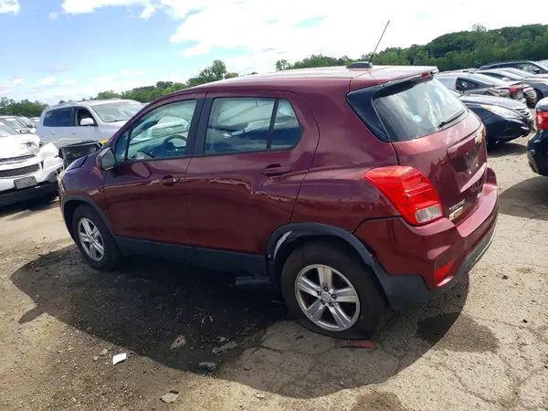 3GNCJNSB8HL186141 2017 CHEVROLET TRAX - Image 2