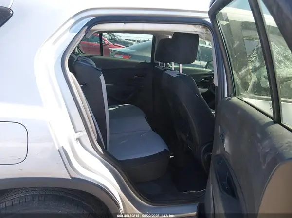 3GNCJNSB8HL266958 2017 CHEVROLET TRAX - Image 8