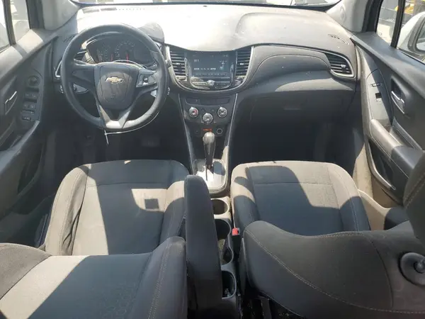 3GNCJNSB8HL270539 2017 CHEVROLET TRAX - Image 8