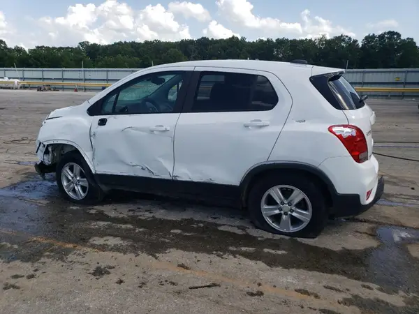 3GNCJNSB8HL272419 2017 CHEVROLET TRAX - Image 2