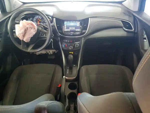3GNCJNSB8JL202795 2018 CHEVROLET TRAX - Image 8