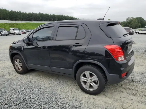 3GNCJNSB8JL218155 2018 CHEVROLET TRAX - Image 2