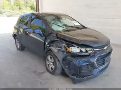 3GNCJNSB8JL260731 2018 CHEVROLET TRAX