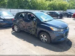 3GNCJNSB8JL311483 2018 CHEVROLET TRAX