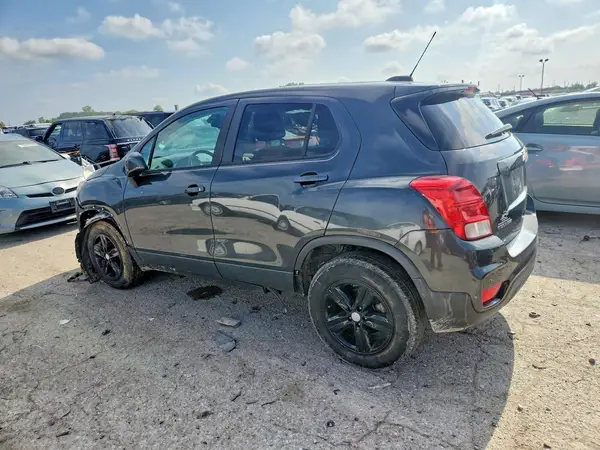 3GNCJNSB8KL190794 2019 CHEVROLET TRAX - Image 2