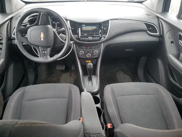 3GNCJNSB8KL246071 2019 CHEVROLET TRAX - Image 8