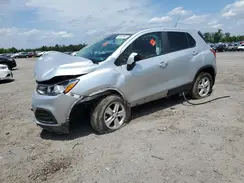 3GNCJNSB8KL251853 2019 CHEVROLET TRAX