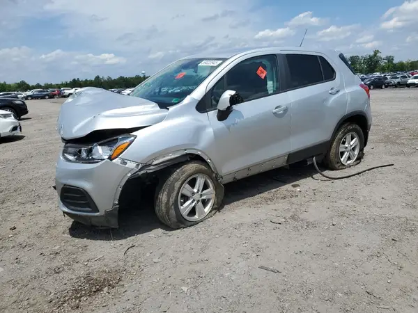 3GNCJNSB8KL251853 2019 CHEVROLET TRAX - Image 1