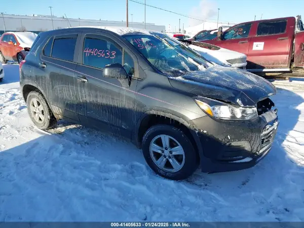 3GNCJNSB8KL259273 2019 CHEVROLET TRAX - Image 1