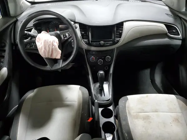 3GNCJNSB8KL265784 2019 CHEVROLET TRAX - Image 8